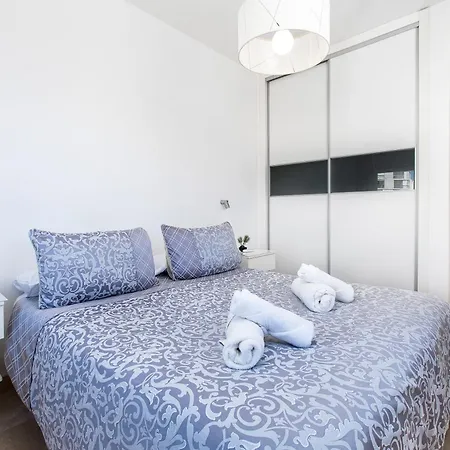 Luxury Sea View نيرخا